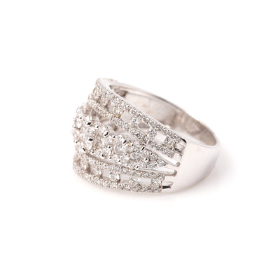 18k White Gold Diamond Ring