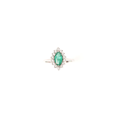 18k White Gold Diamond Emerald Pendant Set